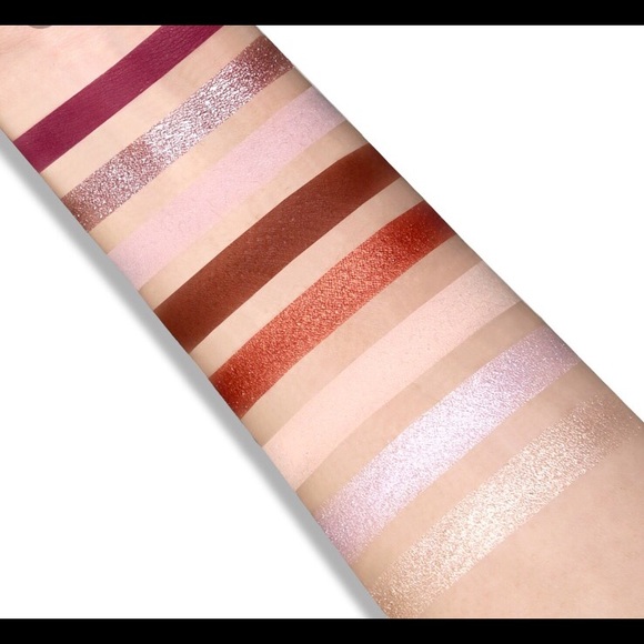 Suva Beauty Protégés Eyeshadow Palette - Picture 4 of 5